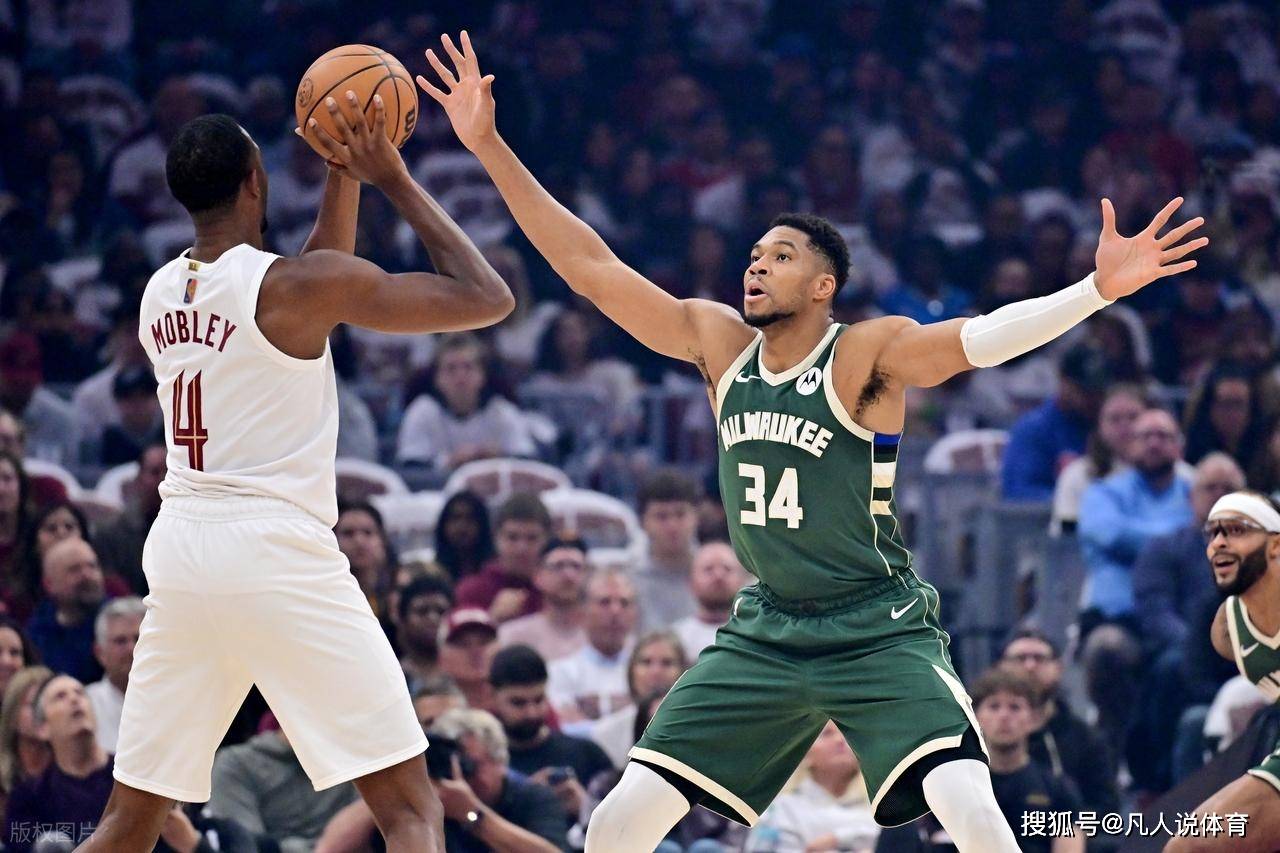 包含今夜体能课后；密尔沃基雄鹿止住颓势备战CBA季后赛；更衣室稳定；心理建设被强调的词条